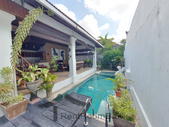 Manu Villa in Kerobokan Bali