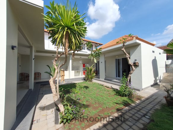 Pondok Bagoes Studios in Sanur Bali