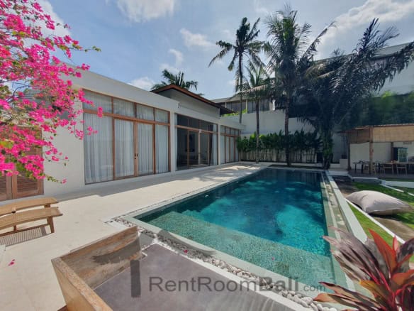 Green Villa in Cepaka Bali